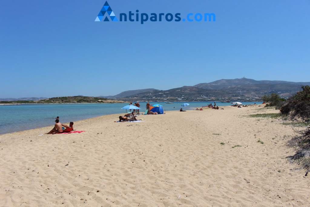 Camping beach - Antiparos Beaches - Παραλίες στην Αντίπαρο