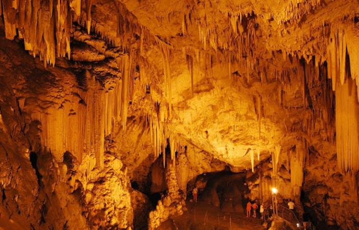 Antiparos Cave (2023 opening hours and tickets)